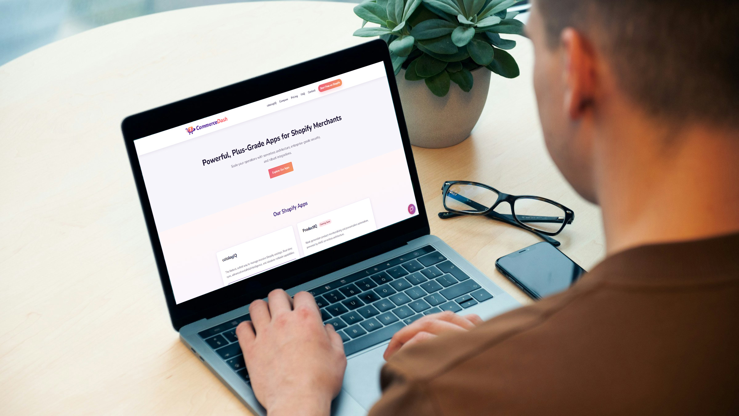Commerce Dash desk setup and workspace